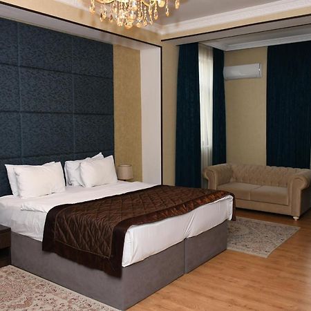 Square Baku Hotel Екстер'єр фото