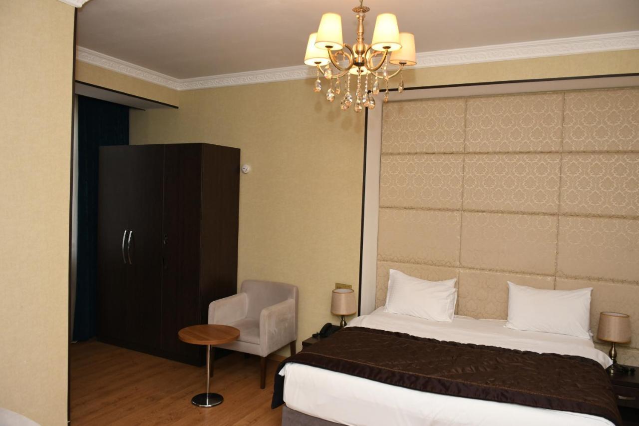 Square Baku Hotel Екстер'єр фото