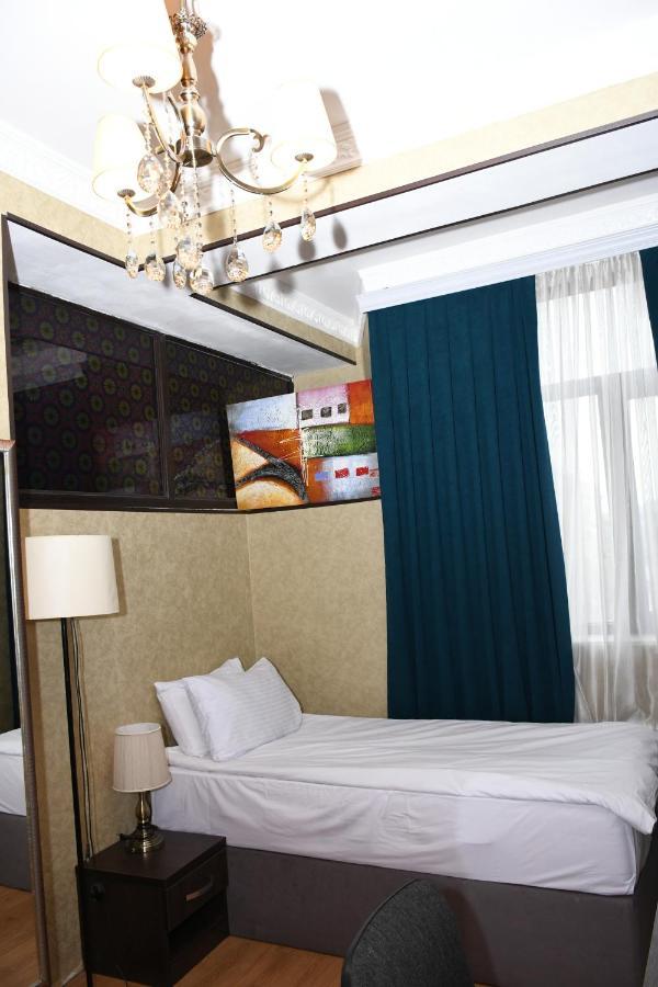 Square Baku Hotel Екстер'єр фото