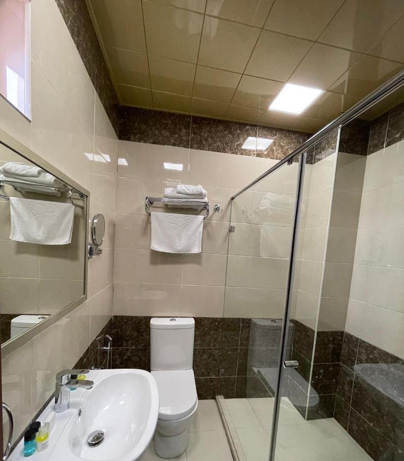 Square Baku Hotel Екстер'єр фото