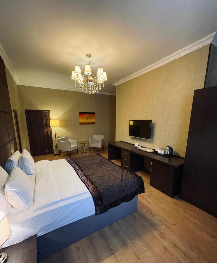 Square Baku Hotel Екстер'єр фото
