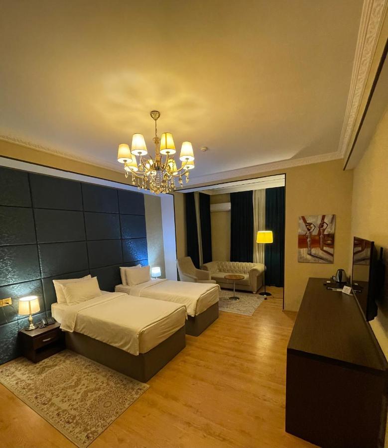 Square Baku Hotel Екстер'єр фото
