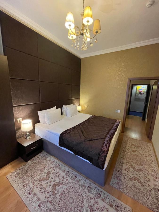 Square Baku Hotel Екстер'єр фото