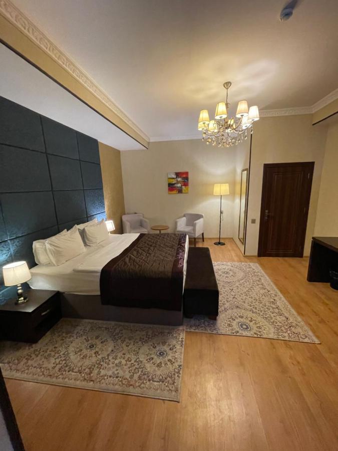 Square Baku Hotel Екстер'єр фото